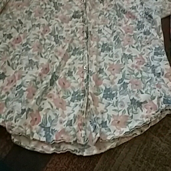 Vintage button-down blouse long sleeves - Picture 5 of 6